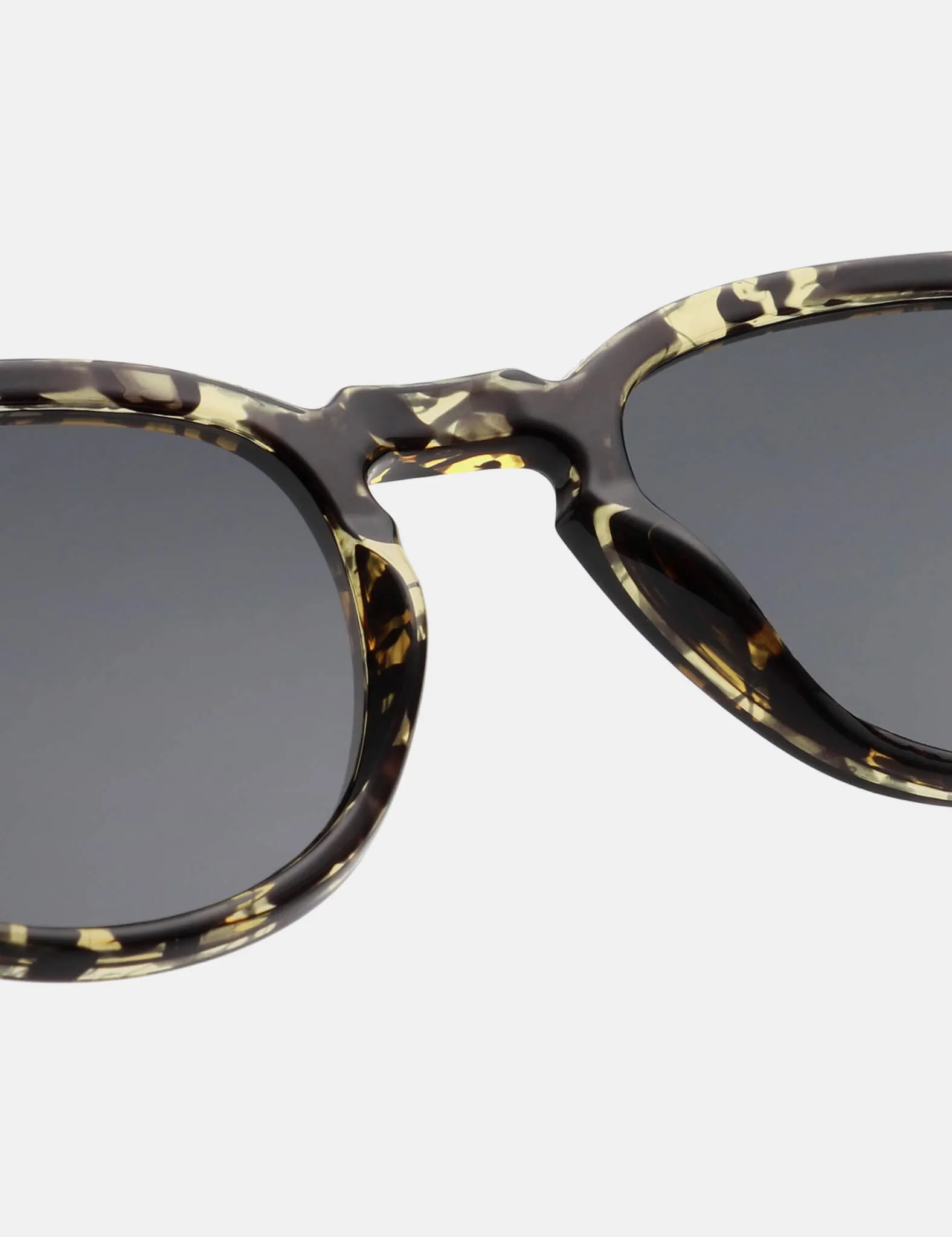 A. Kjaerbede Bate Sunglasses - Black/Yellow Tortoise