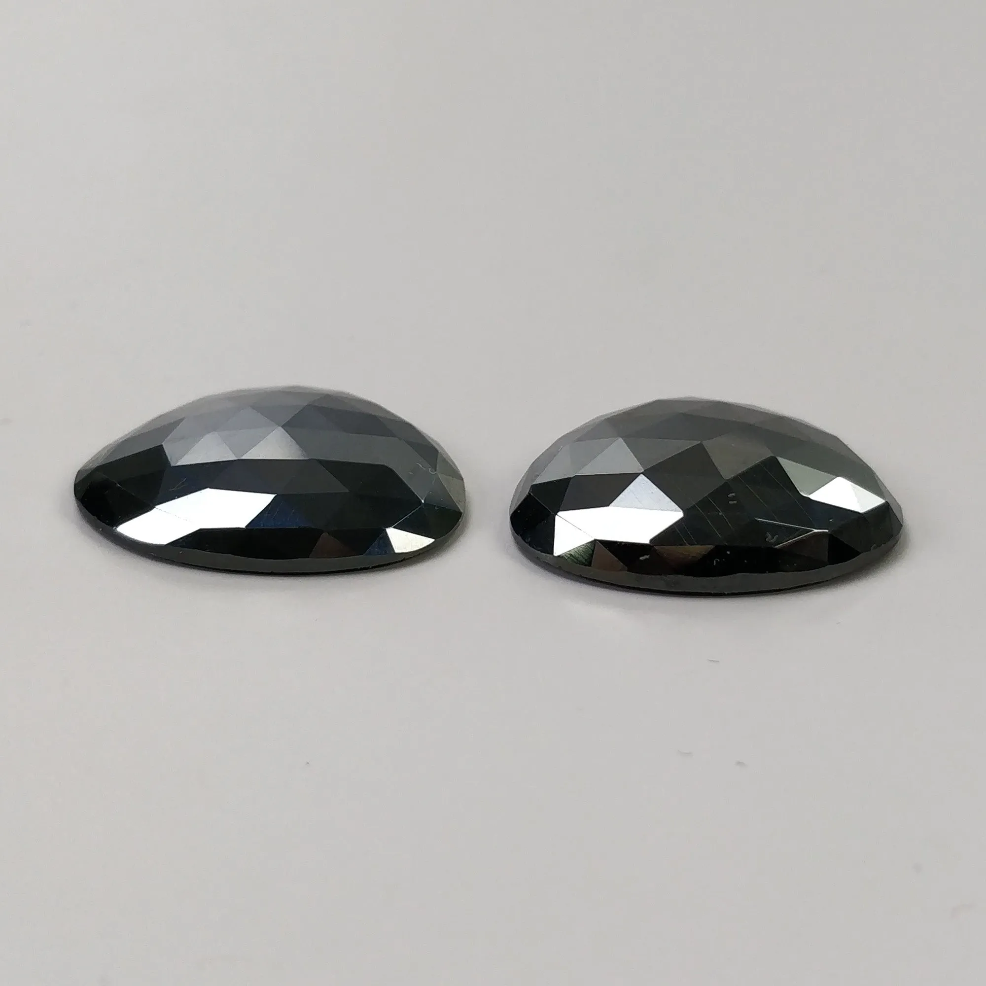 BLACK SPINEL Gemstone Rose Cut : 30.60cts Natural Untreated Unheated Spinel Uneven Shape 21*18mm Pair